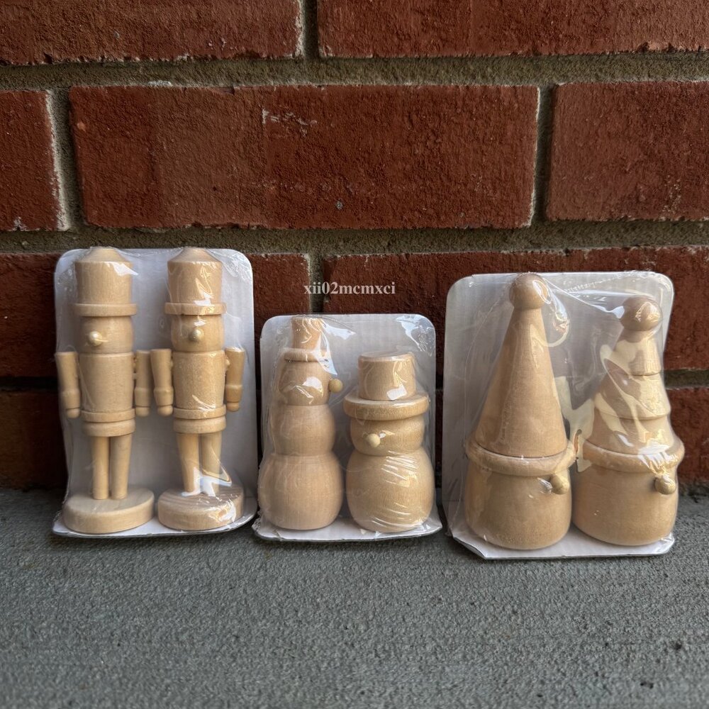 TARGET BULLSEYE PLAYGROUND CHRISTMAS WOOD FIGURINES 3PK
